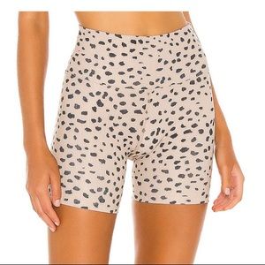 Beach Riot Bike Short in Taupe Spot